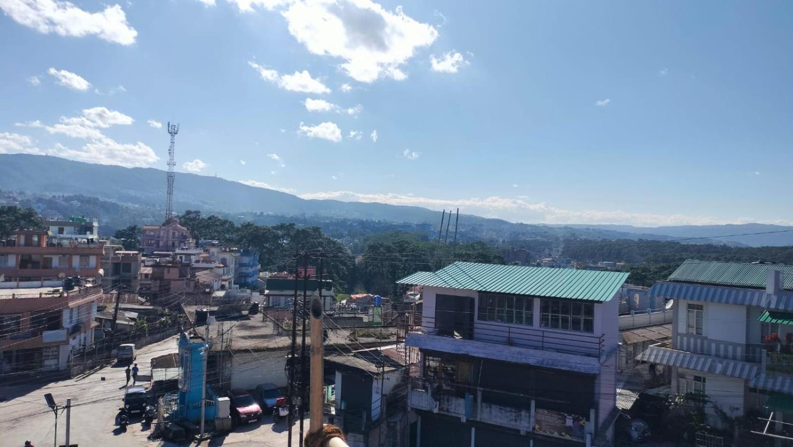 Aroma Inn Shillong Dış mekan fotoğraf