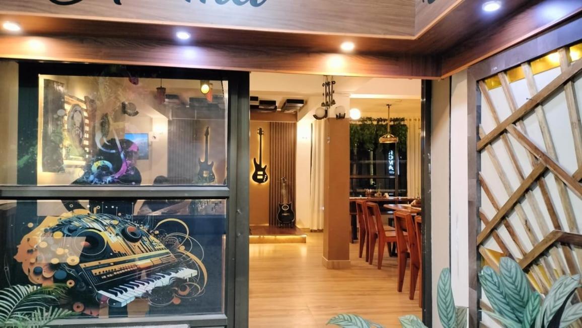 Aroma Inn Shillong Dış mekan fotoğraf