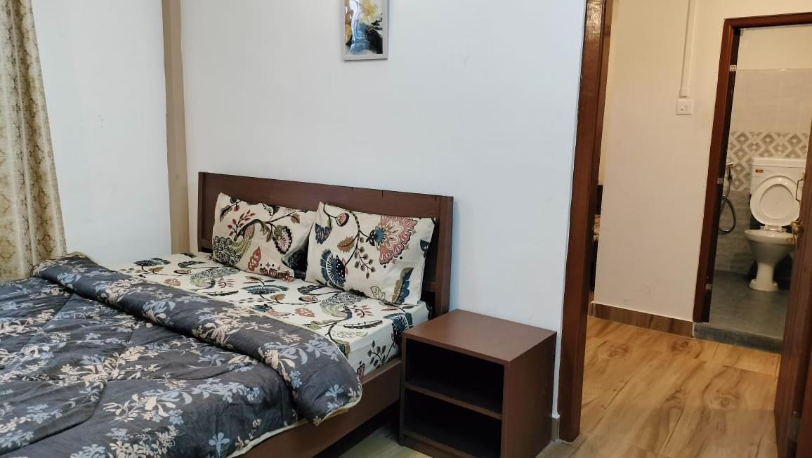 Aroma Inn Shillong Dış mekan fotoğraf