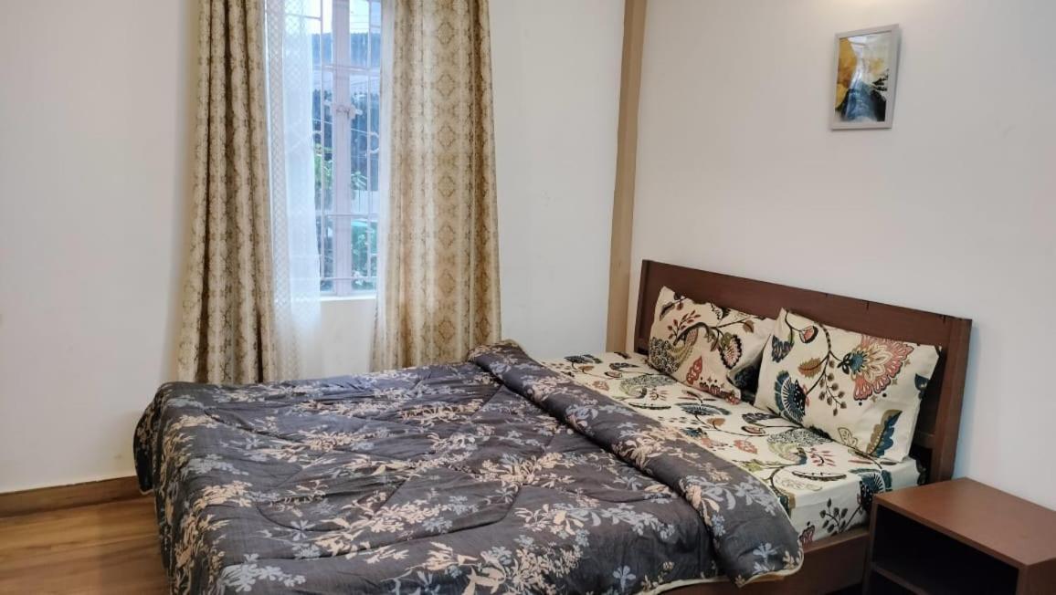 Aroma Inn Shillong Dış mekan fotoğraf