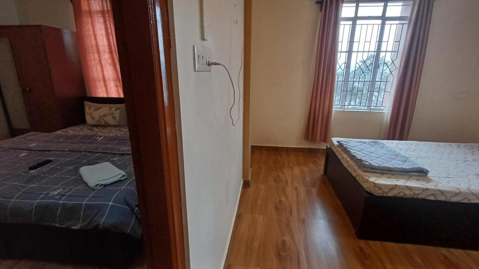 Aroma Inn Shillong Dış mekan fotoğraf